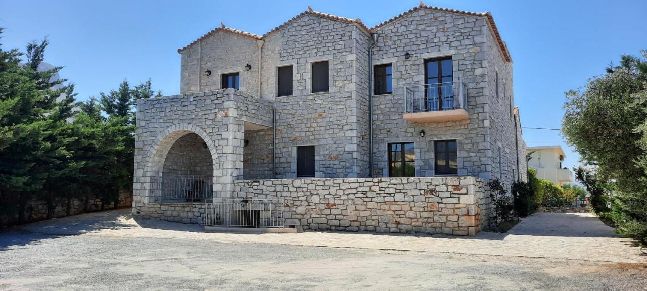 Koukouri Suites Areopoli Luaran gambar
