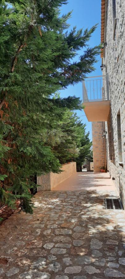 Koukouri Suites Areopoli Luaran gambar