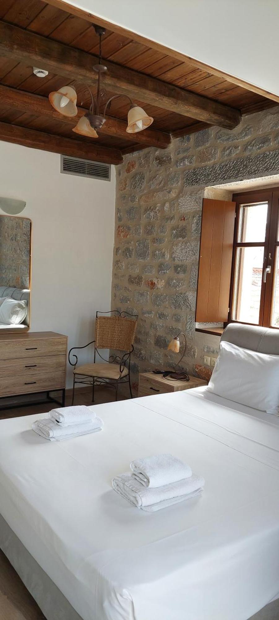 Koukouri Suites Areopoli Luaran gambar