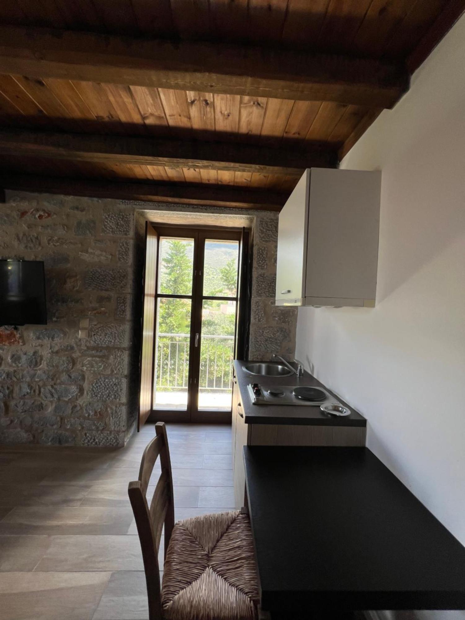 Koukouri Suites Areopoli Luaran gambar
